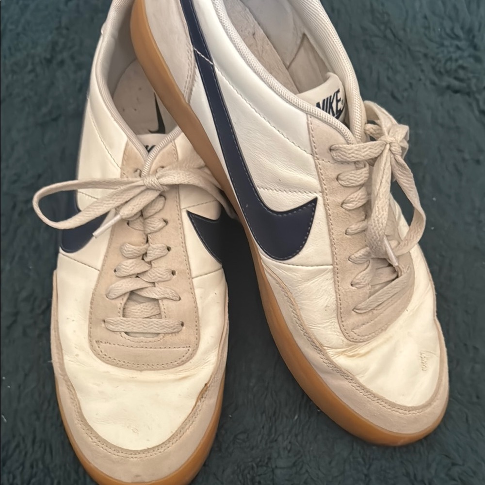 Nike White and Navy Sneakers